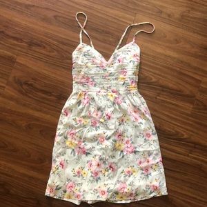 Forever21 women’s short summer dress lined cream flowers tie back zipper closure